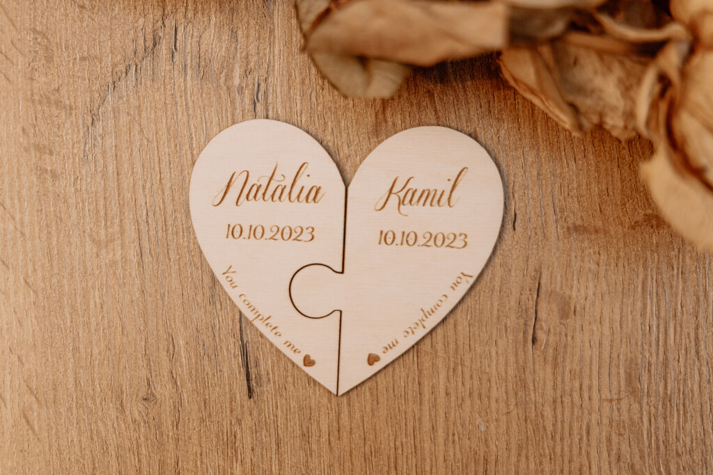 Zestaw Dwóch Magnesów w Kształcie Serca - obrazek 2