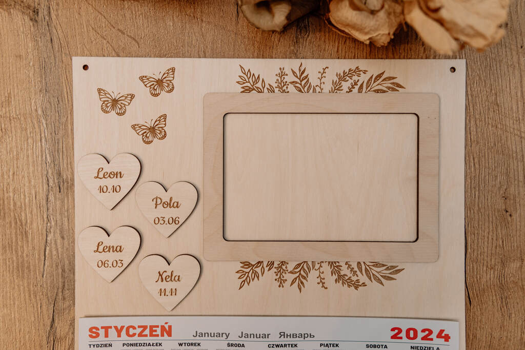 Kalendarz rodzinny (daty urodzin + imiona + ramka na zdjęcie) - obrazek 2