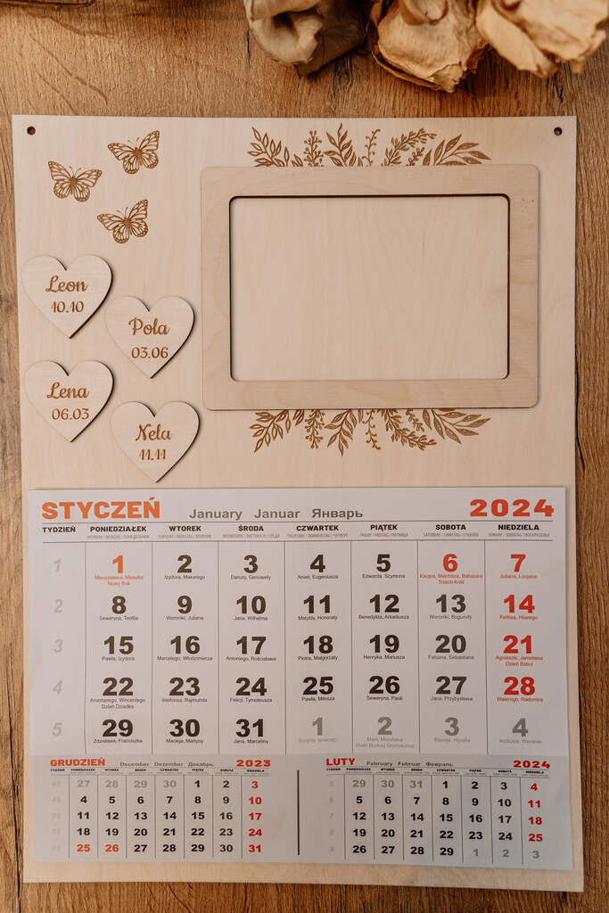 Kalendarz rodzinny (daty urodzin + imiona + ramka na zdjęcie)