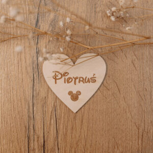 Magnes w Kształcie Serca z Imieniem w Stylu Disneya